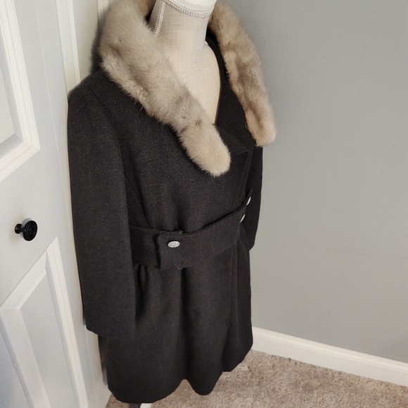🌹Vintage 70's Unbranded Real Fur Herringbone Tweed Wool Button Front Overcoat M - Picture 3 of 16